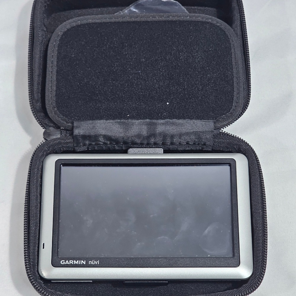 Garmin nuvi 1450LMT Portable GPS Navigator 5 Inch Lifetime Maps Traffic Boxed - Picture 8 of 9